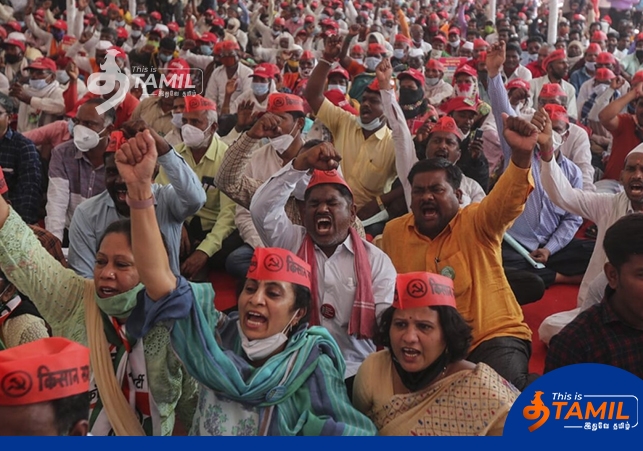 fomers protest at delhi